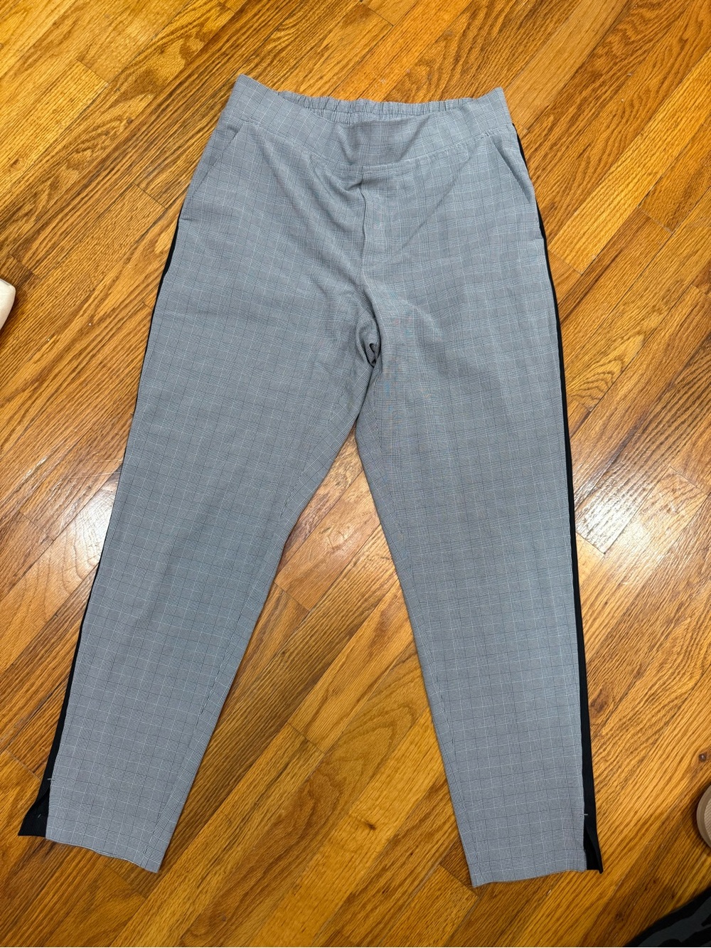 Athleta Brooklyn plaid pants